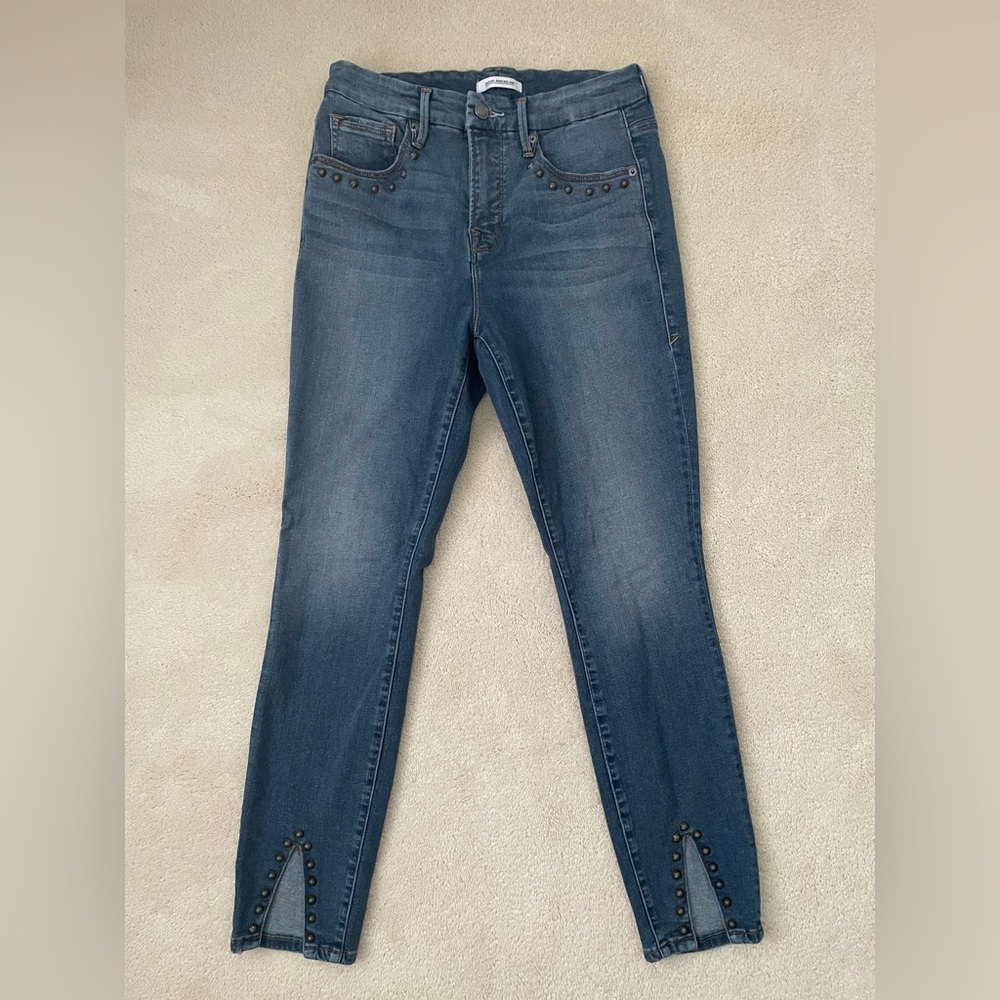 GOOD AMERICAN Good Legs Crop Jean